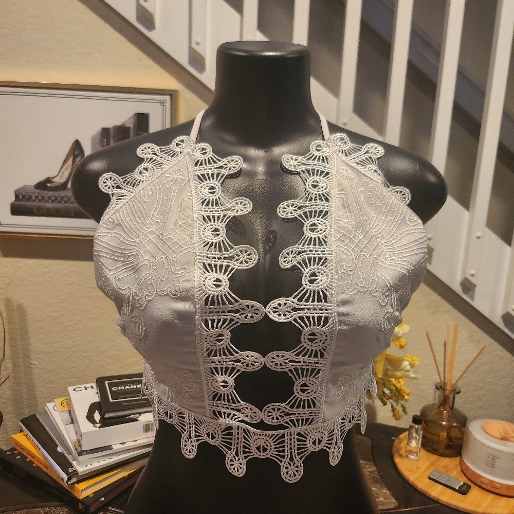 Luxxel lace bra size XL